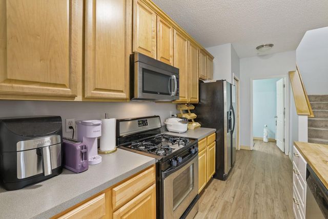3033 Chamberlain Street N 4, Maplewood, MN 55109