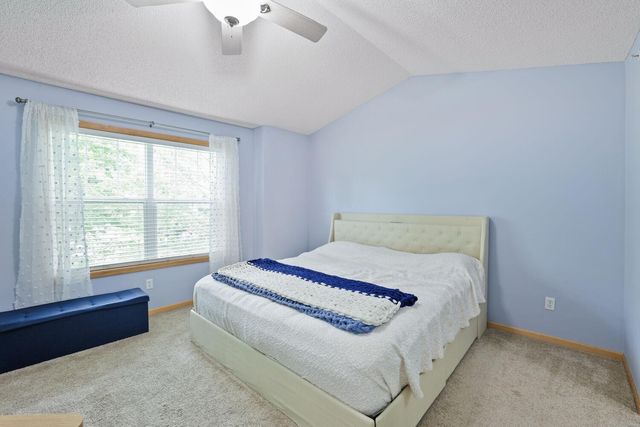 3033 Chamberlain Street N 4, Maplewood, MN 55109