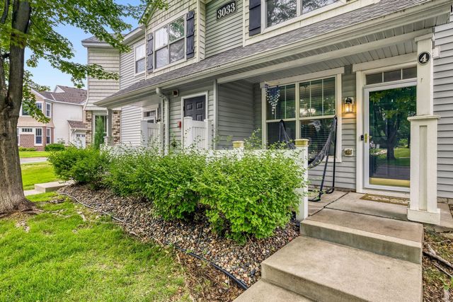 3033 Chamberlain Street N 4, Maplewood, MN 55109