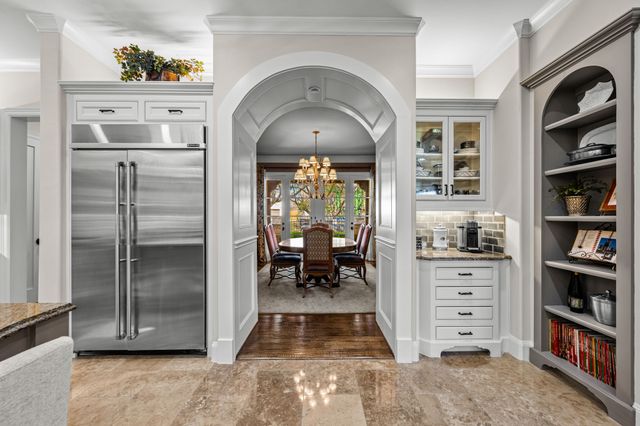 7214 Brennans Drive, Dallas, TX 75214