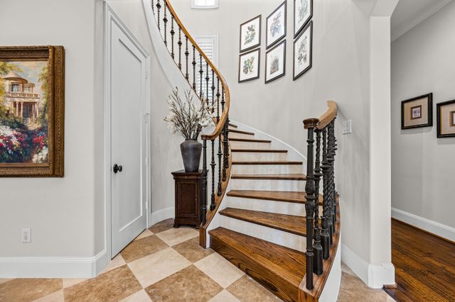 7214 Brennans Drive, Dallas, TX 75214