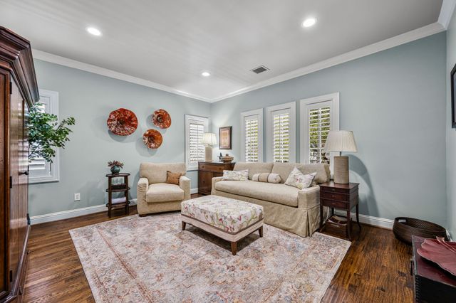 7214 Brennans Drive, Dallas, TX 75214