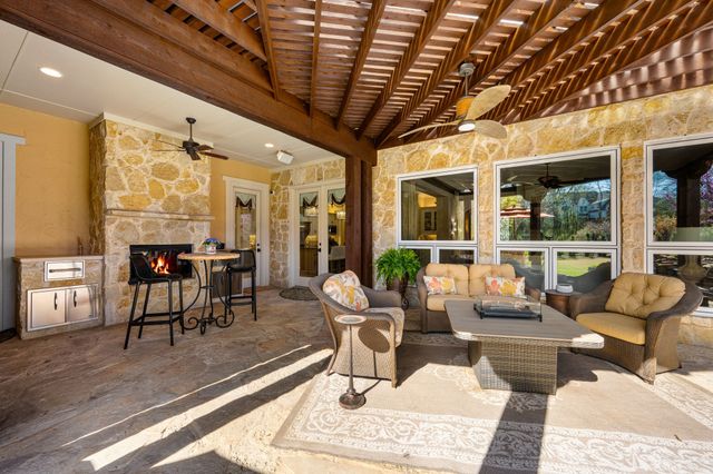 7214 Brennans Drive, Dallas, TX 75214