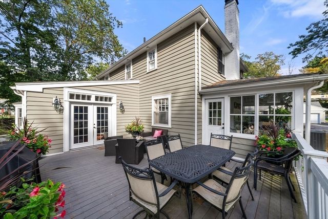 3 Burnham Rd, Dover, MA 02030
