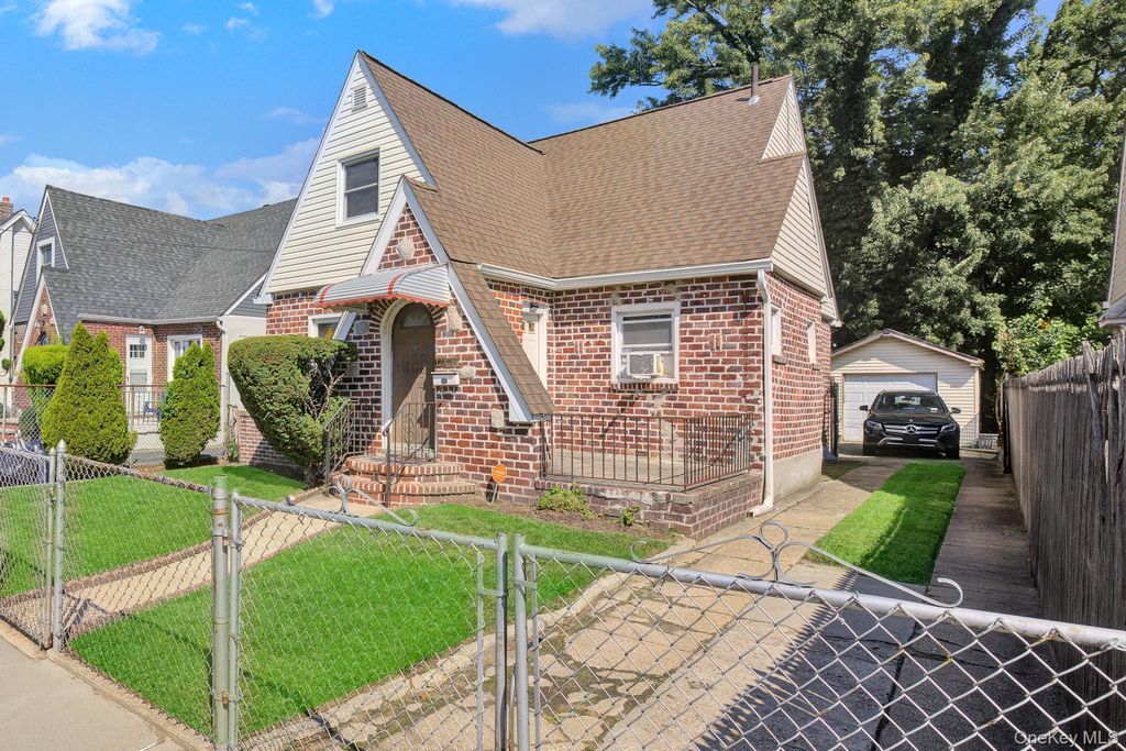 124-19 193rd Street, Springfield Gardens, NY 11413 — photo 2