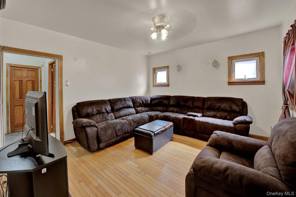 124-19 193rd Street, Springfield Gardens, NY 11413 — photo 4