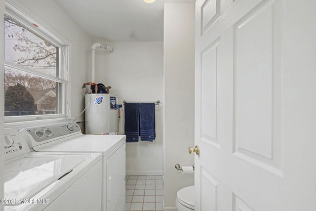 823 Maple Avenue, Brick, NJ 08724