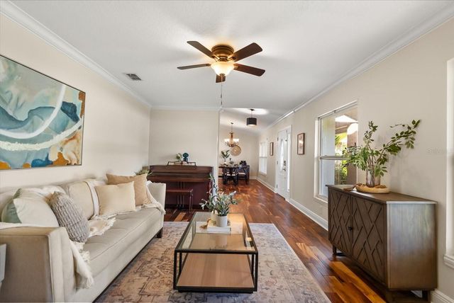 4512 BRIDGEWATER DRIVE, Orlando, FL 32817