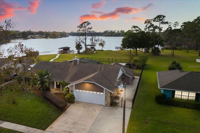 4512 BRIDGEWATER DRIVE, Orlando, FL 32817