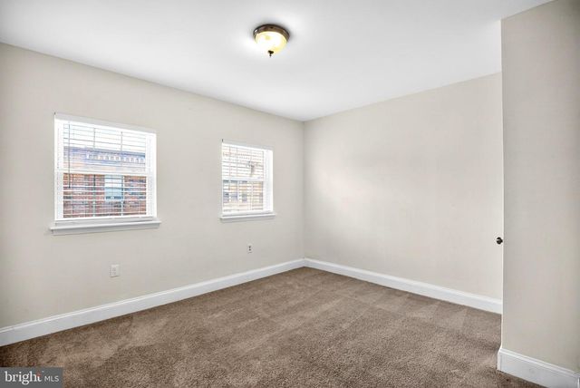 252 SIGEL ST, Philadelphia, PA 19148