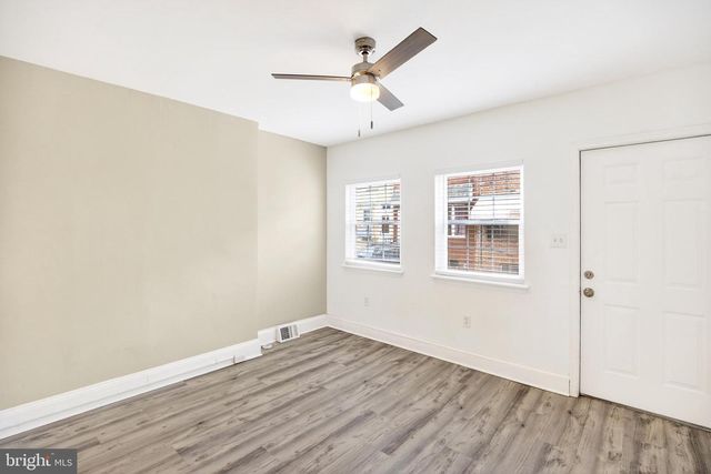 252 SIGEL ST, Philadelphia, PA 19148