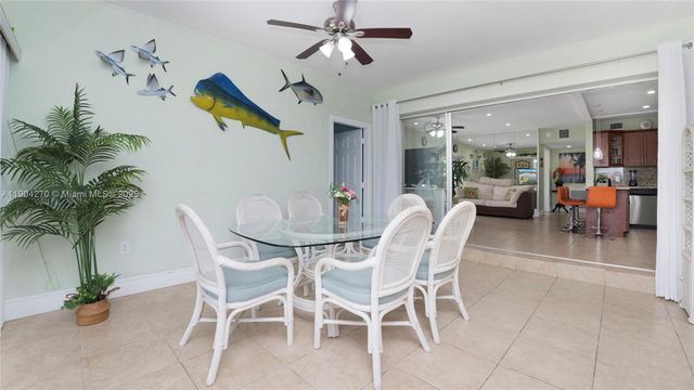 132 E Gardenia St, Tavernier, FL 33070