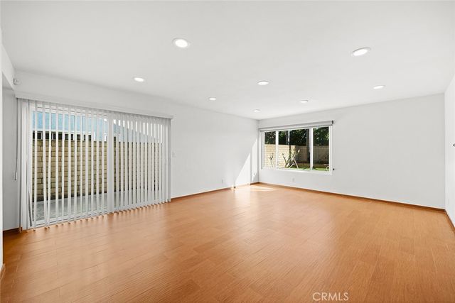 18402 Oxboro, Huntington Beach, CA 92648