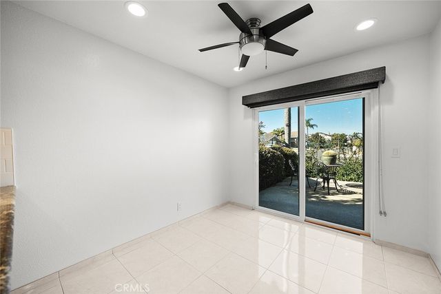 18402 Oxboro, Huntington Beach, CA 92648