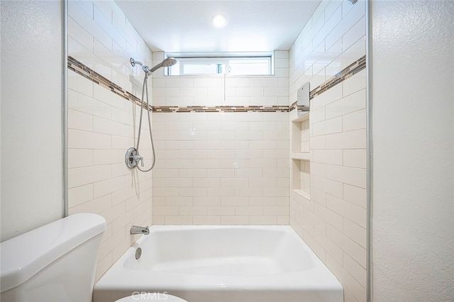 18402 Oxboro, Huntington Beach, CA 92648