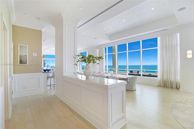 4401 Collins Ave PH South, Miami Beach, FL 33140