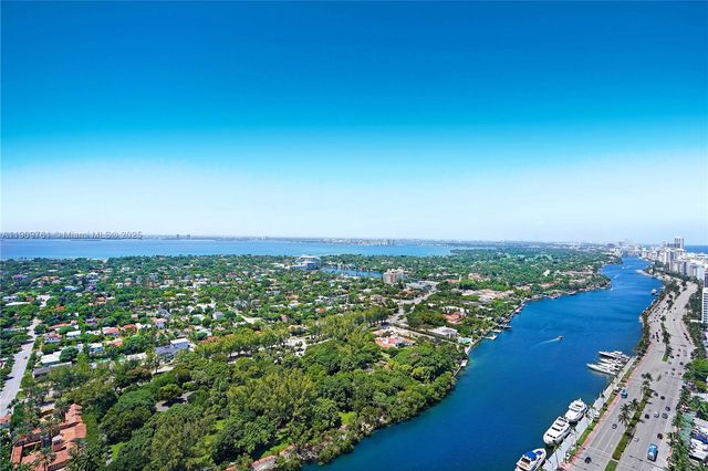 4401 Collins Ave PH South, Miami Beach, FL 33140