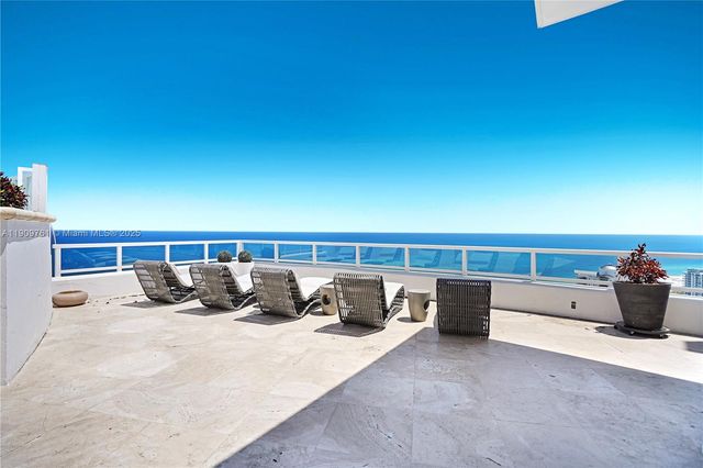 4401 Collins Ave PH South, Miami Beach, FL 33140