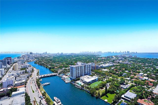 4401 Collins Ave PH South, Miami Beach, FL 33140