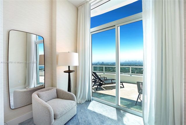 4401 Collins Ave PH South, Miami Beach, FL 33140