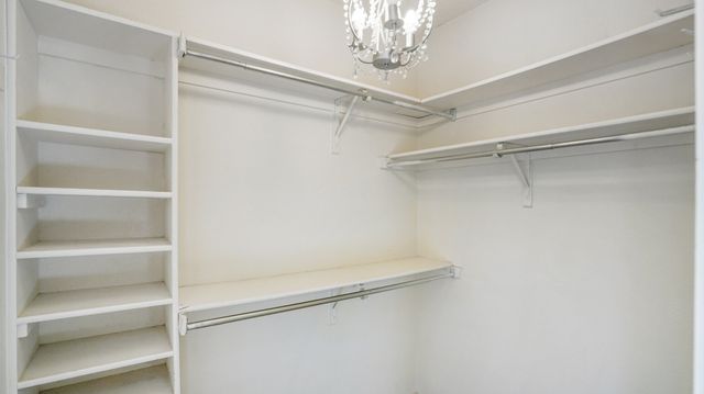 607 Ashcroft Drive, Grapevine, TX 76051