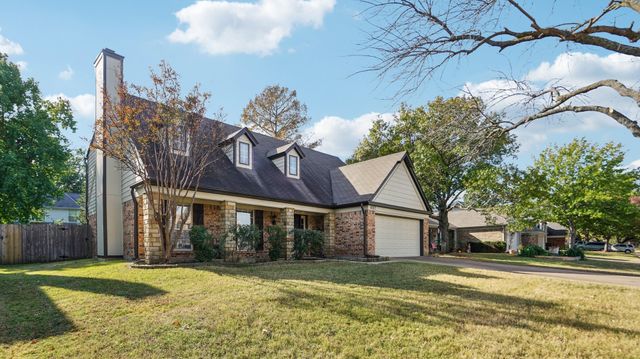 607 Ashcroft Drive, Grapevine, TX 76051
