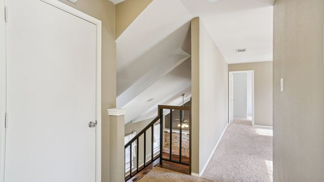 607 Ashcroft Drive, Grapevine, TX 76051