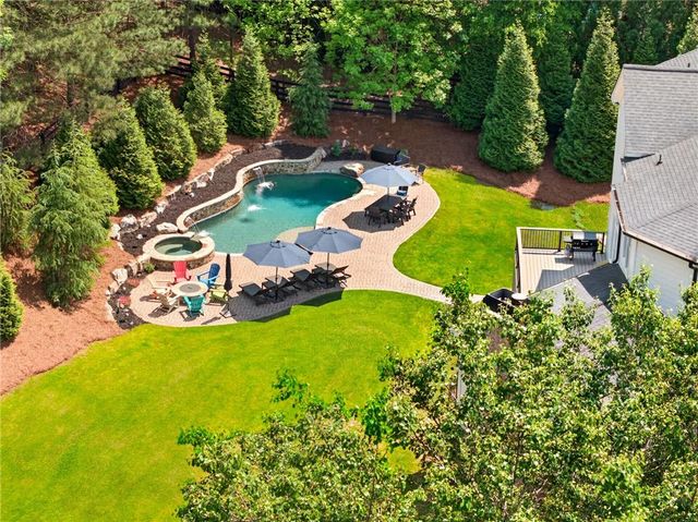 130 Providence Oaks Pointe, Milton, GA 30004