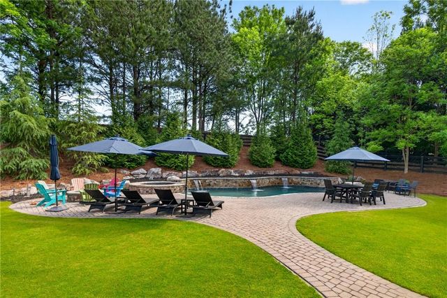 130 Providence Oaks Pointe, Milton, GA 30004