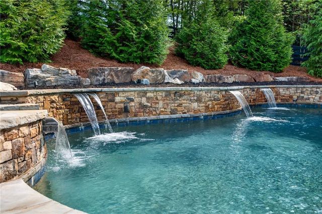 130 Providence Oaks Pointe, Milton, GA 30004