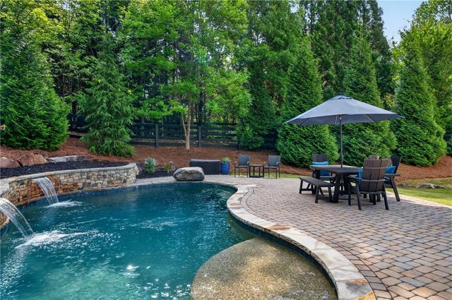 130 Providence Oaks Pointe, Milton, GA 30004