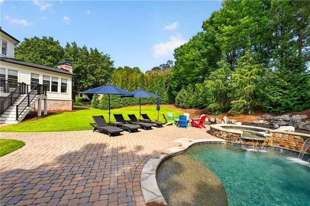130 Providence Oaks Pointe, Milton, GA 30004