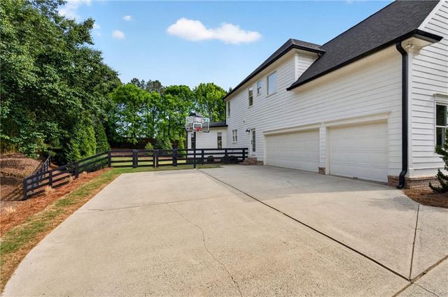 130 Providence Oaks Pointe, Milton, GA 30004