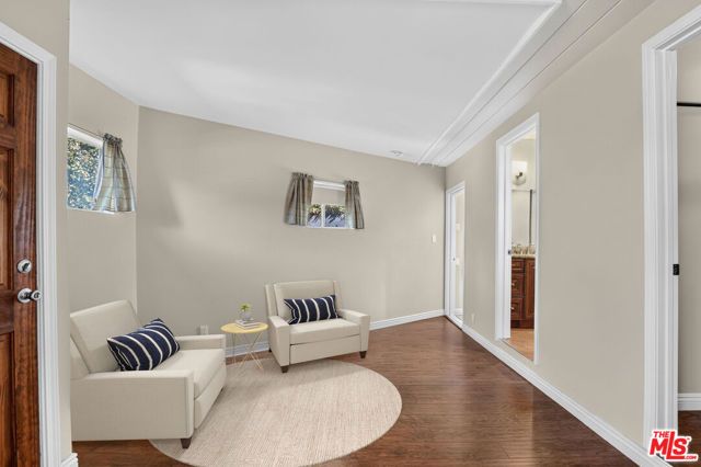 5551 Arch Crest Drive, Los Angeles, CA 90043