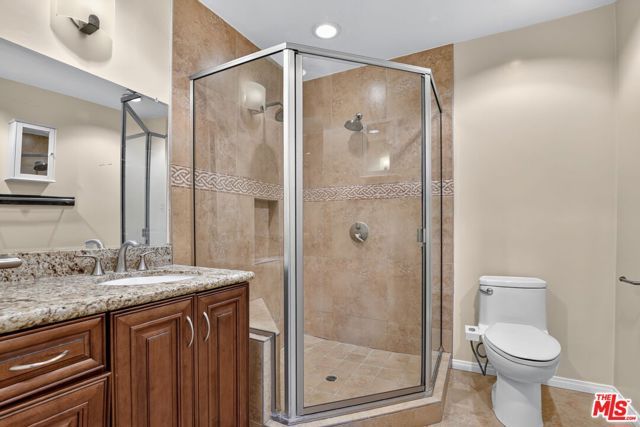 5551 Arch Crest Drive, Los Angeles, CA 90043