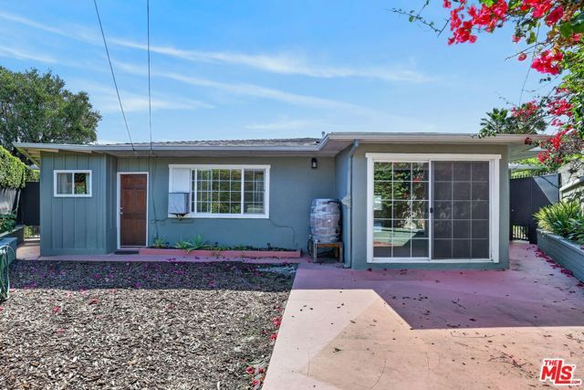 5551 Arch Crest Drive, Los Angeles, CA 90043