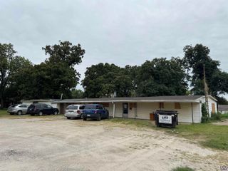 1116 NW Lower Silver Lake RD, Topeka, KS 66608