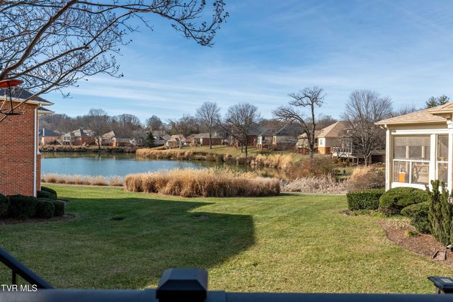 1815 Waters Edge Drive, Johnson City, TN 37604