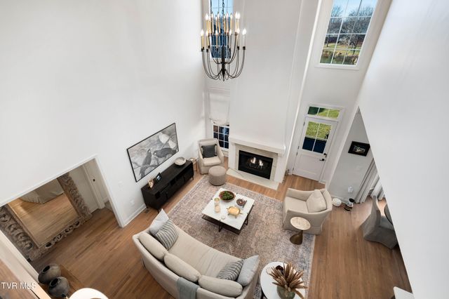 1815 Waters Edge Drive, Johnson City, TN 37604