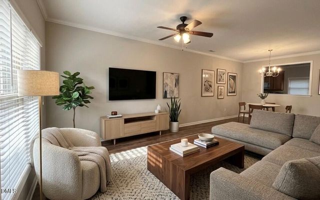 1008 Mica Lamp Court, Apex, NC 27502