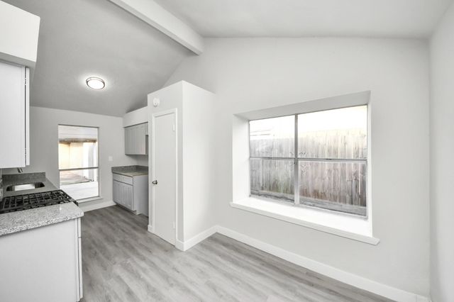 1911 Oakwell Lane, Katy, TX 77449