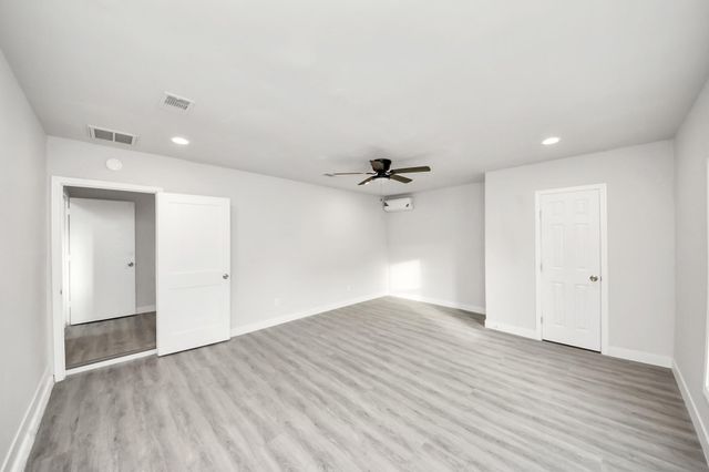 1911 Oakwell Lane, Katy, TX 77449