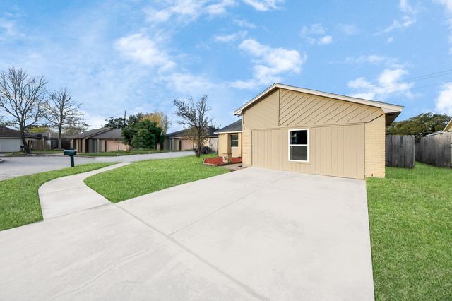 1911 Oakwell Lane, Katy, TX 77449