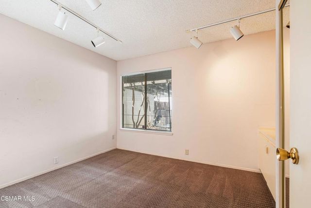 2178 Shady Brook Drive, Thousand Oaks, CA 91362
