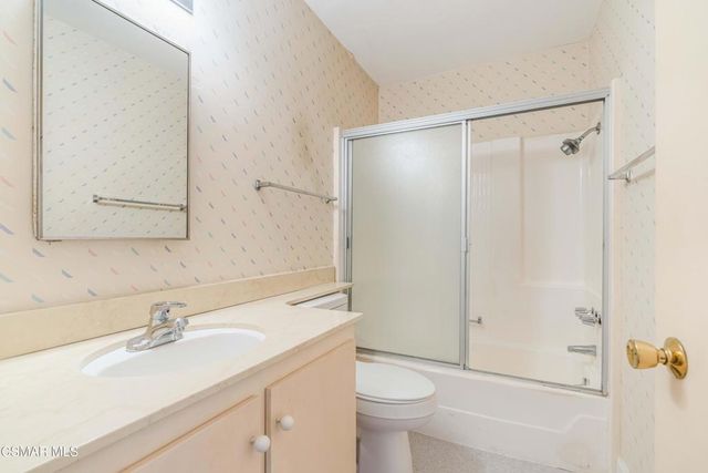 2178 Shady Brook Drive, Thousand Oaks, CA 91362