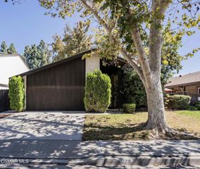 2178 Shady Brook Drive, Thousand Oaks, CA 91362