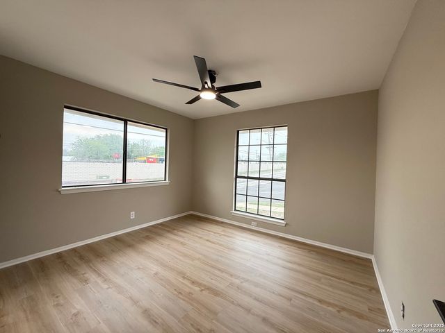 5800 royal, San Antonio, TX 78239