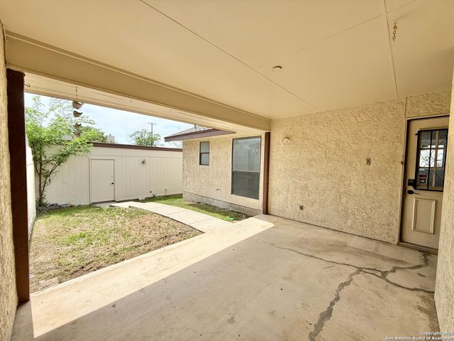 5800 royal, San Antonio, TX 78239