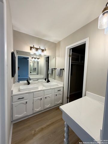 5800 royal, San Antonio, TX 78239