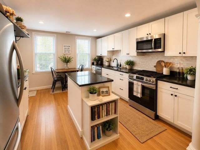 28 Monument St 1, Boston, MA 02129